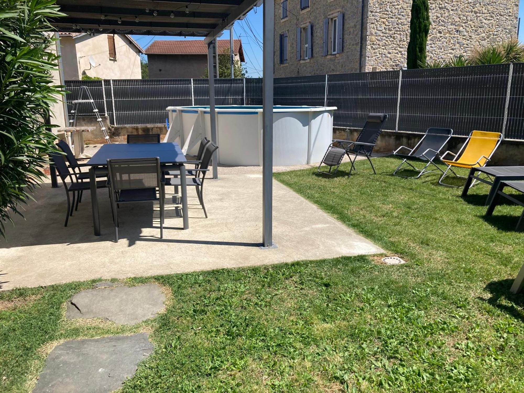 Hotel Chez Val Et Phil La Voulte-sur-Rhone Exterior foto